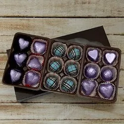 Mouthwatering Pack of 18pcs Assorted Homemade Chocolate