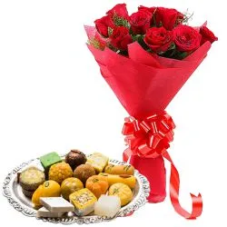 Gift Online Red Roses Bouquet with Assorted Sweets  