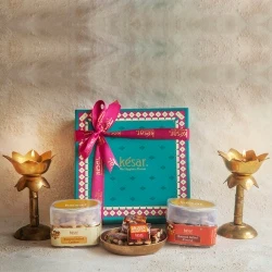 Ravishing Roasted Nuts N Dry Fruits Cake Treats Box from Kesar