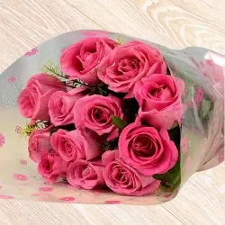 Charming Bouquet of Long Stemed Pink Roses